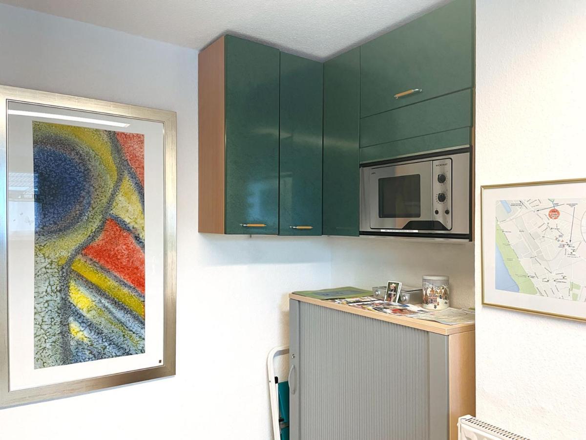 Ferienwohnung Koeln-Poll Esterno foto